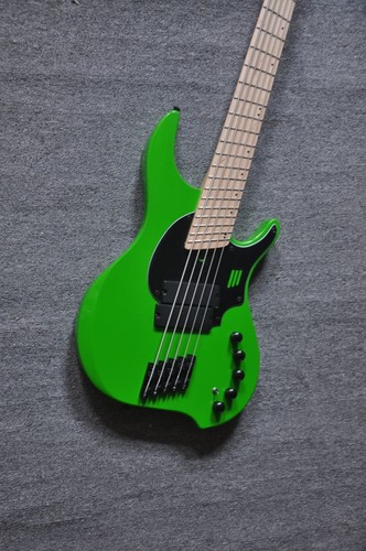 Green string fanned - green,