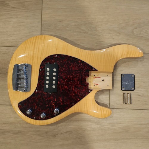 Olp string electric bass - 5,